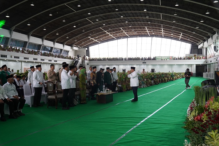 Presiden RI Prabowo Subianto Menghadii pembukaan Kongres XVIII Muslimat Nahdlatul Ulama di Surabaya, Jawa Timur. (Dok. Tim Media Prabowo)